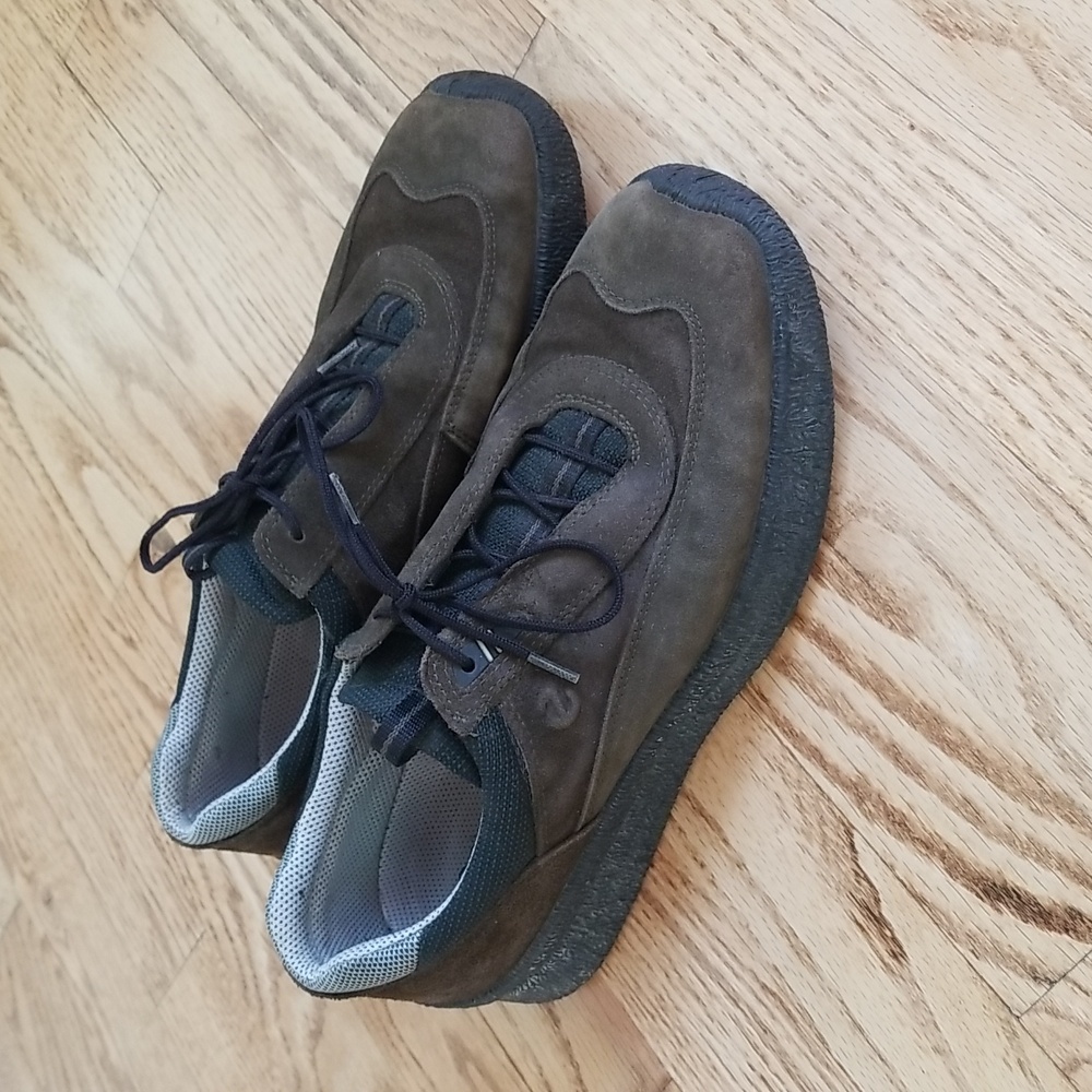 (EU41) ecco Lace Up Outdoor Casual Athleisure Suede Leather Academia Office